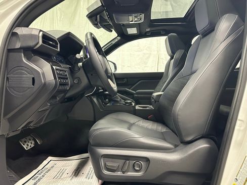 Used 2025 Toyota 4Runner TRD Sport Premium image 15