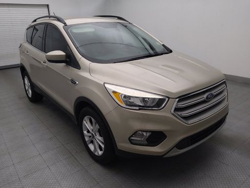 Used 2018 Ford Escape SE w/ SE Sync 3 Package FWD image 13