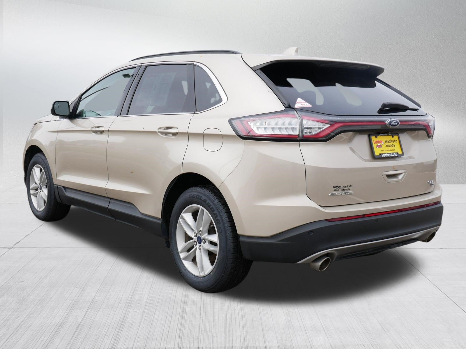 Used 2018 Ford Edge SEL w/ Equipment Group 201A AWD/4WD image 5