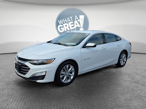 Used 2022 Chevrolet Malibu LT image 8