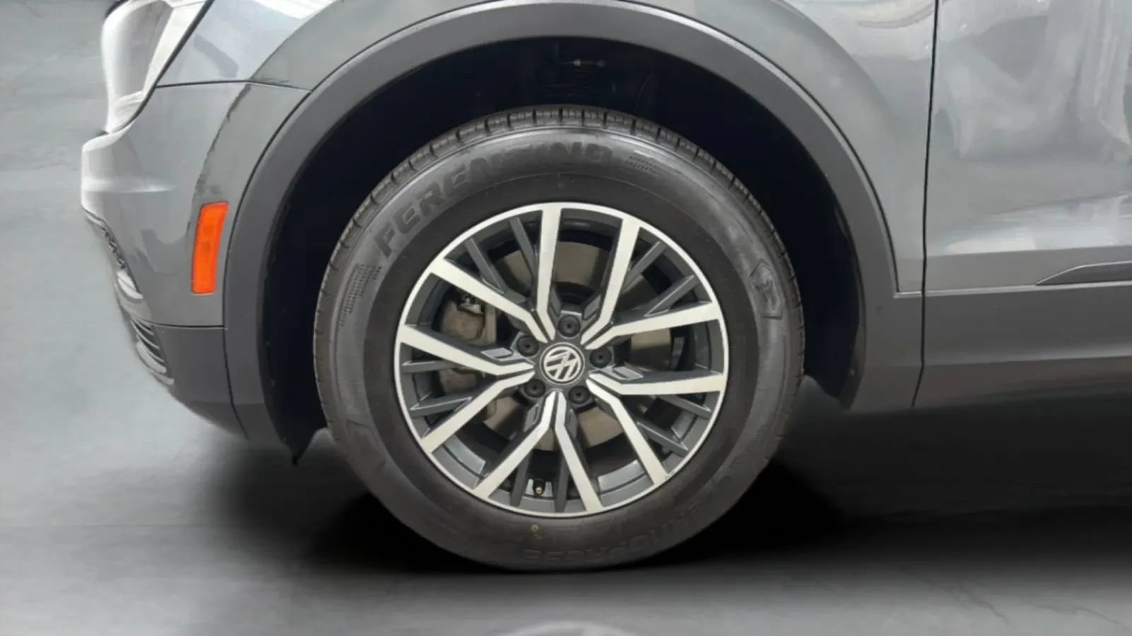 Used 2019 Volkswagen Tiguan SE FWD image 27