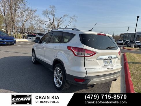 Used 2016 Ford Escape Titanium w/ Equipment Group 301A image 5
