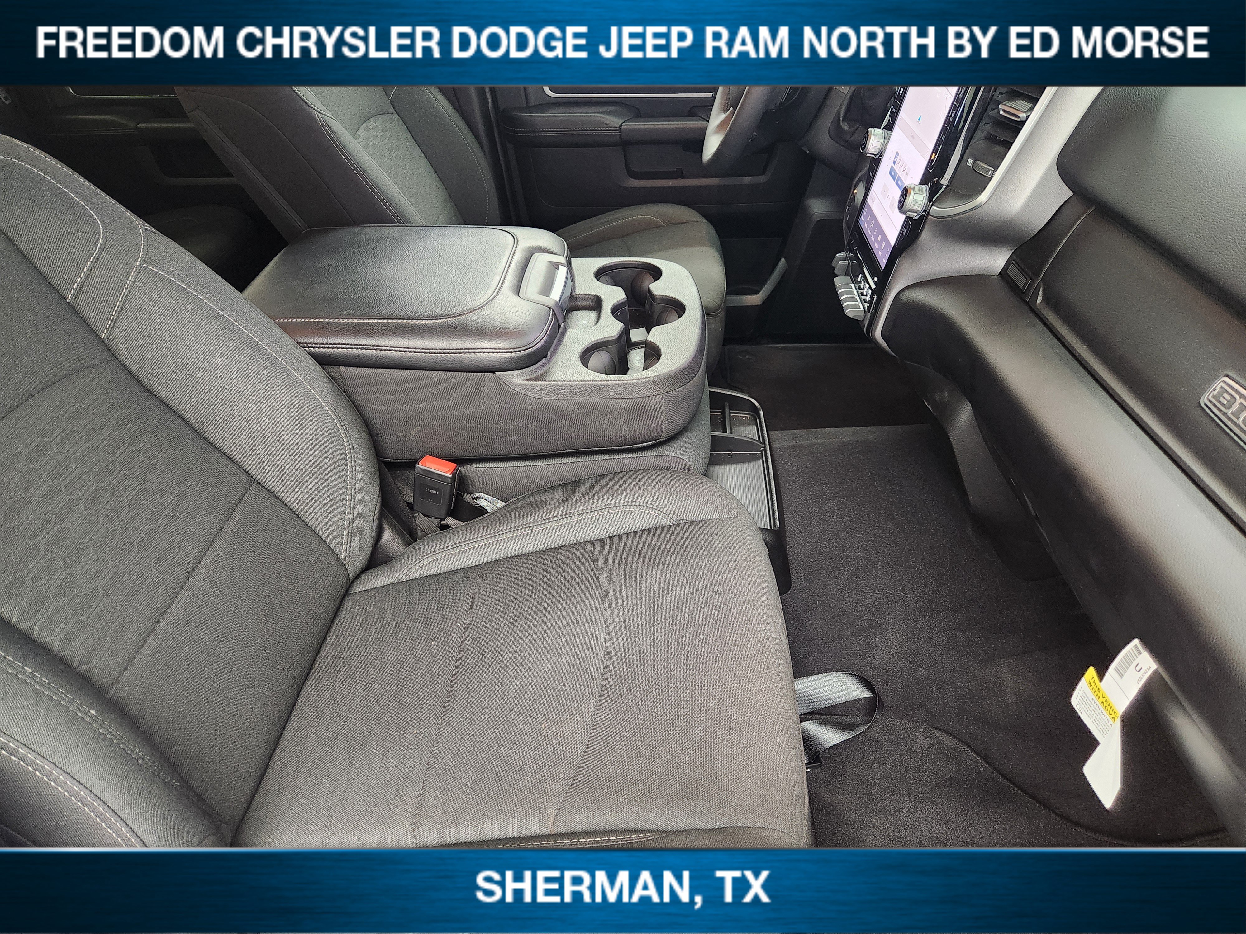 Used 2025 RAM 2500 Big Horn AWD/4WD image 9