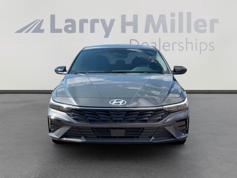 New 2026 Hyundai Elantra SEL Sport Premium FWD image 12