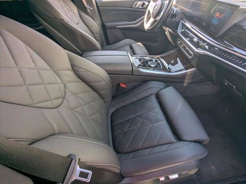 Certified 2024 BMW X5 sDrive40i w/ M Sport Package RWD image 19