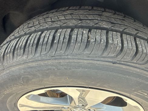 Used 2018 Honda CR-V LX image 9
