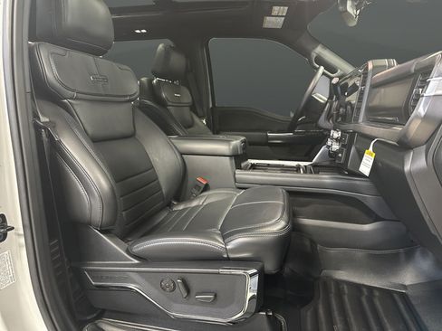 Used 2026 Ford F250 Platinum AWD/4WD image 36