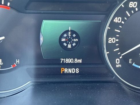 Used 2016 Lincoln MKZ w/ Equipment Group 300A Reserve FWD image 22