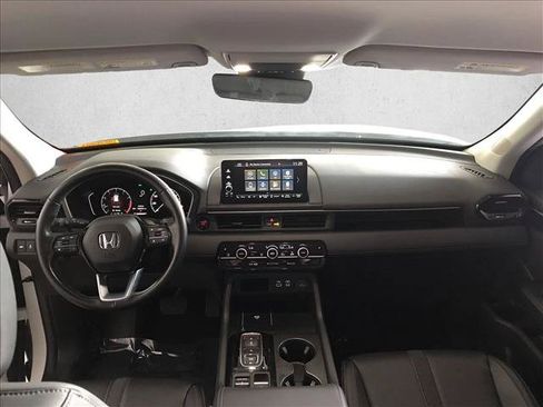 Certified 2024 Honda Pilot EX-L image 18