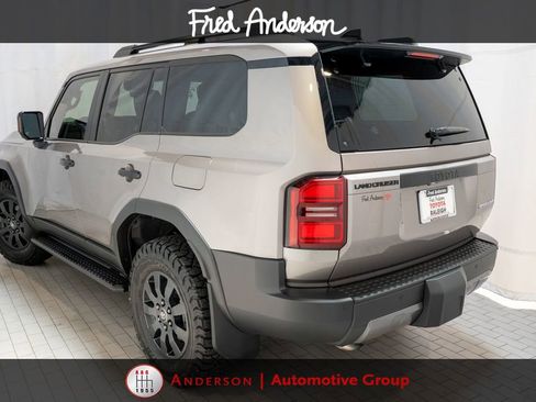 Certified 2025 Toyota Land Cruiser w/ Premium Package AWD/4WD image 4