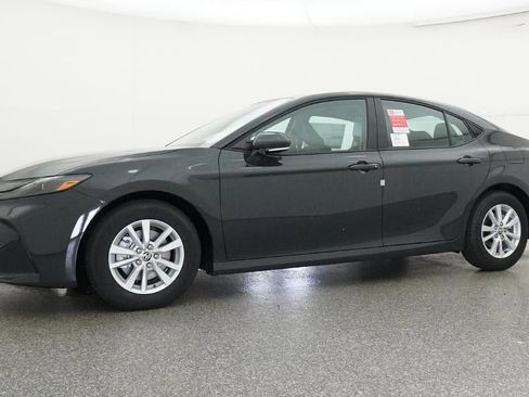 New 2026 Toyota Camry LE FWD image 18