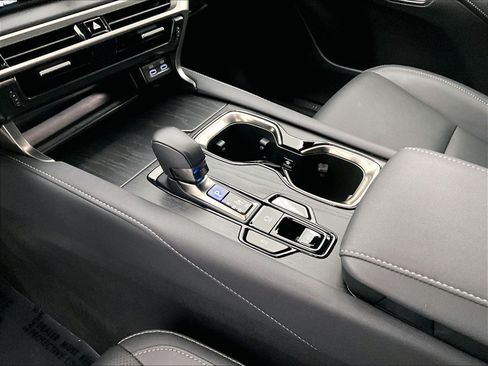 Used 2025 Lexus RX 350 Premium w/ Convenience Package FWD image 15