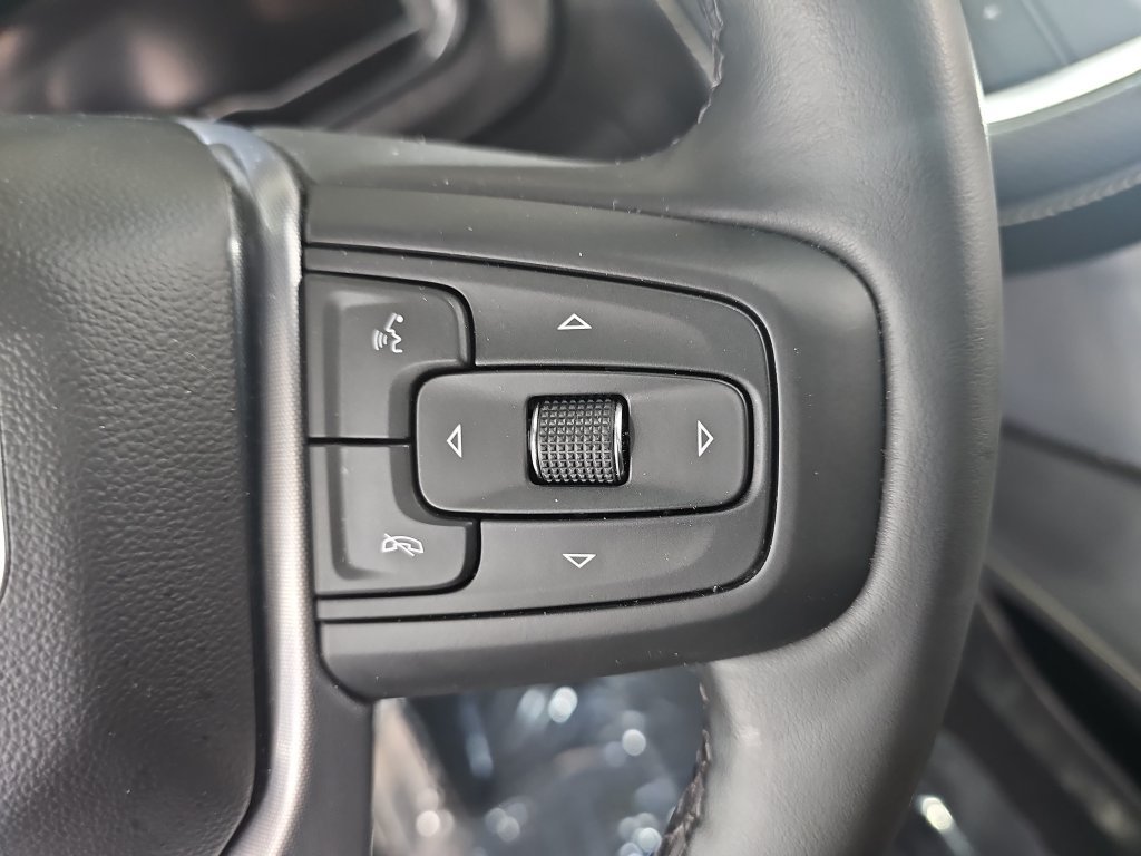 Used 2024 GMC Yukon SLT w/ SLT Premium Package AWD/4WD image 23