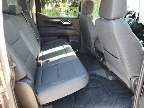 Used 2022 Chevrolet Silverado 1500 LT w/ Protection Package image 15