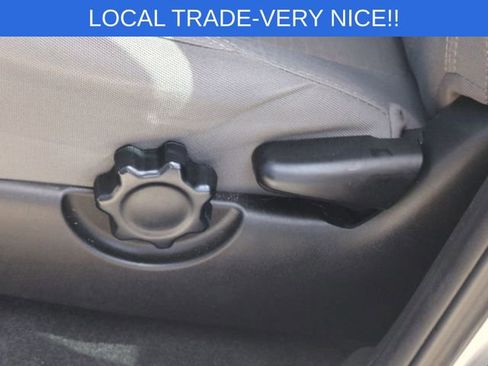 Used 2016 Toyota Tacoma SR w/ Towing Package image 21