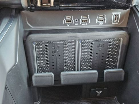 New 2026 RAM 1500 Laramie w/ Night Edition image 32