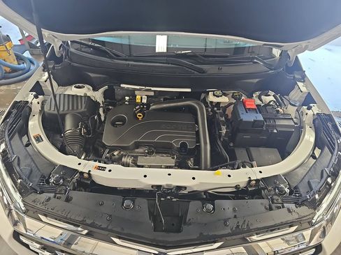 Used 2026 Chevrolet Equinox LT FWD image 31