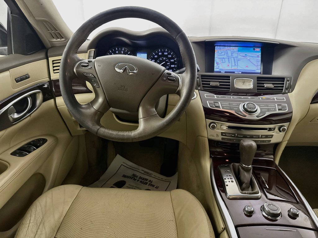 Used 2016 INFINITI Q70 L 3.7 AWD/4WD image 29