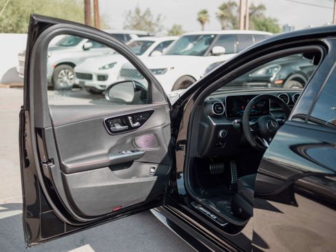 Used 2023 Mercedes-Benz C 43 AMG 4MATIC Sedan image 7