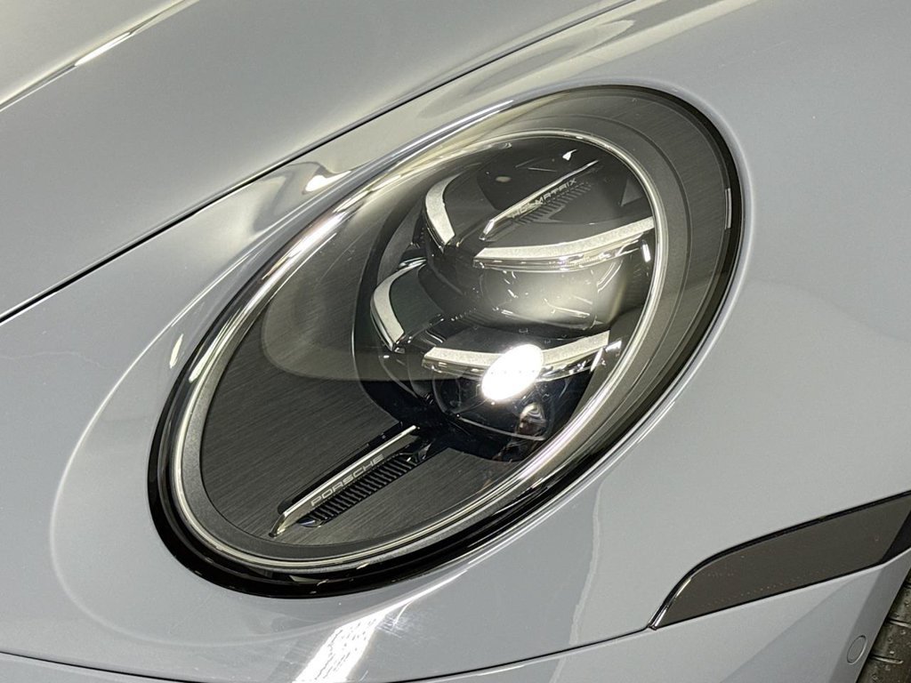 Certified 2025 Porsche 911 Carrera S RWD image 29