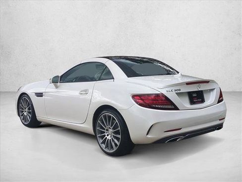 Used 2017 Mercedes-Benz SLC 300 image 8