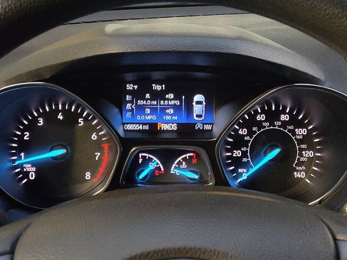 Used 2018 Ford Escape SE image 23