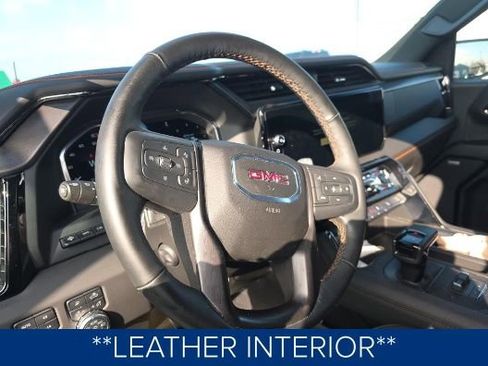 Used 2025 GMC Sierra 1500 AT4 w/ AT4 Premium Package image 9