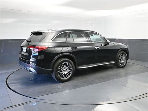 New 2026 Mercedes-Benz GLC 300 image 15