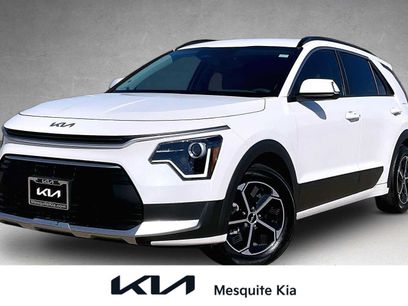 Certified 2024 Kia Niro EX