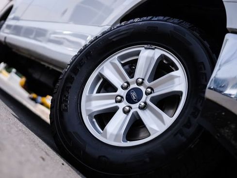 Used 2019 Ford F150 XLT w/ Trailer Tow Package AWD/4WD image 16