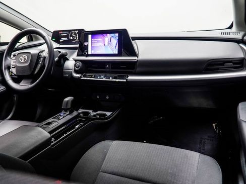 Used 2025 Toyota Prius LE image 16