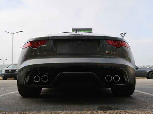 Used 2016 Jaguar F-TYPE R image 10