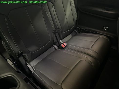 Used 2023 Jeep Grand Cherokee L Limited AWD/4WD image 31