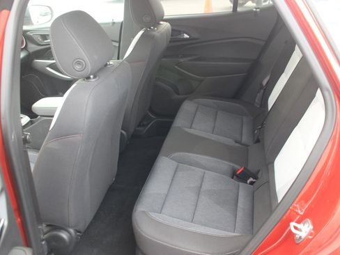 Used 2024 Chevrolet Trax RS w/ Driver Confidence Package image 30