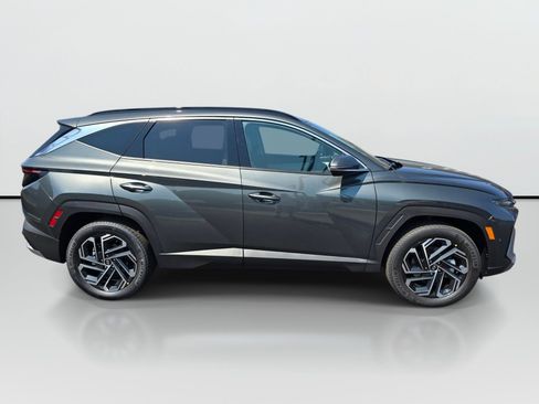 New 2026 Hyundai Tucson Limited w/ Tow & Go Package AWD/4WD image 6