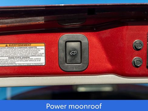 Used 2016 Toyota Sienna SE Premium image 11