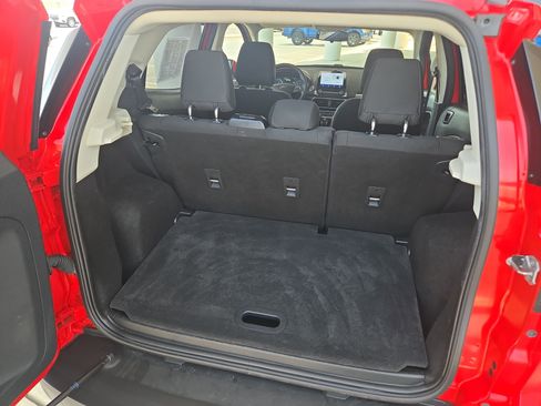 Used 2021 Ford EcoSport SE image 14