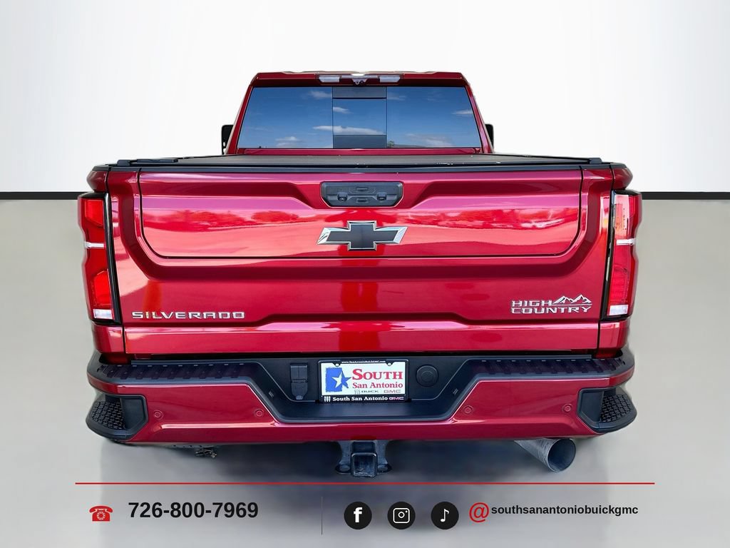 Certified 2024 Chevrolet Silverado 2500 High Country w/ High Country Premium Package AWD/4WD image 7