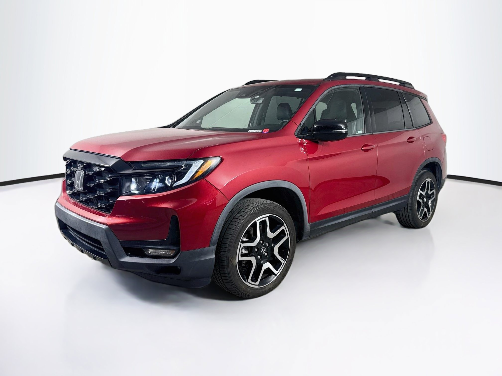 Used 2023 Honda Passport Elite image 4