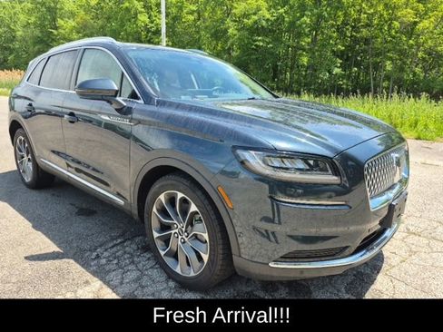 Used 2022 Lincoln Nautilus Reserve AWD/4WD image 14