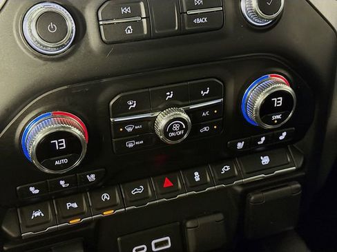 Used 2020 GMC Sierra 1500 SLT w/ SLT Premium Plus Package image 19