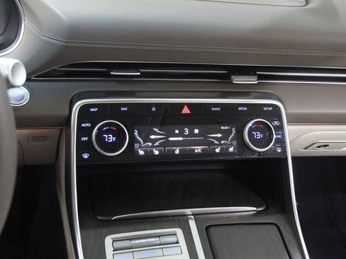 Certified 2023 Genesis GV80 3.5T Advanced + AWD/4WD image 15