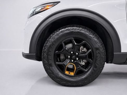 Used 2026 Ford Explorer Tremor w/ Tremor Ultimate Package AWD/4WD image 9
