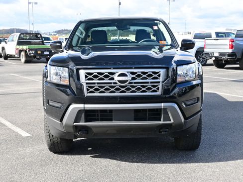 Used 2023 Nissan Frontier SV w/ Technology Package image 3