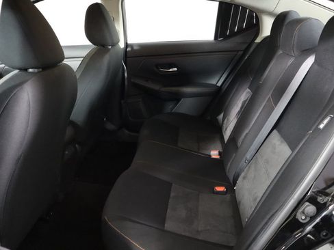 Used 2022 Nissan Sentra SR w/ Trunk Package FWD image 16