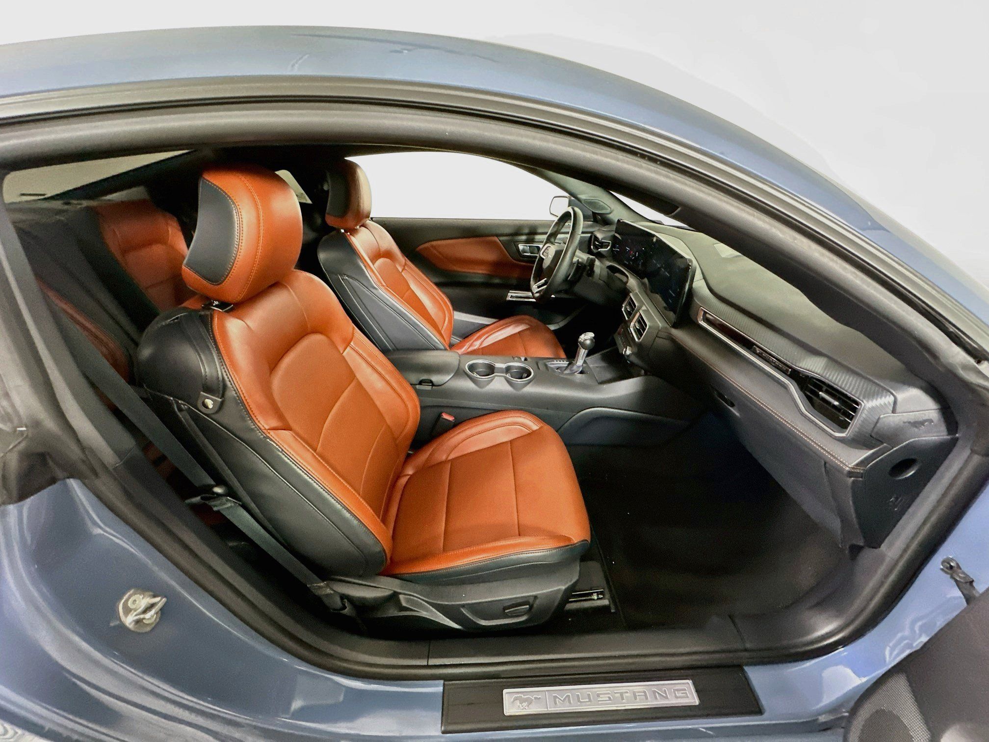Used 2025 Ford Mustang GT Premium RWD image 30