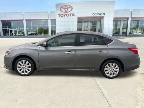 Used 2017 Nissan Sentra SV FWD image 3