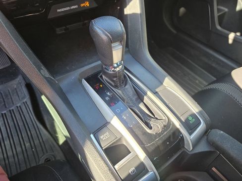 Used 2016 Honda Civic EX image 17