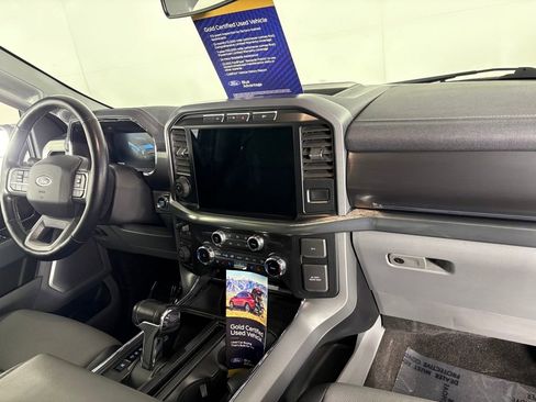 Used 2022 Ford F150 Lariat w/ Equipment Group 502A High image 38