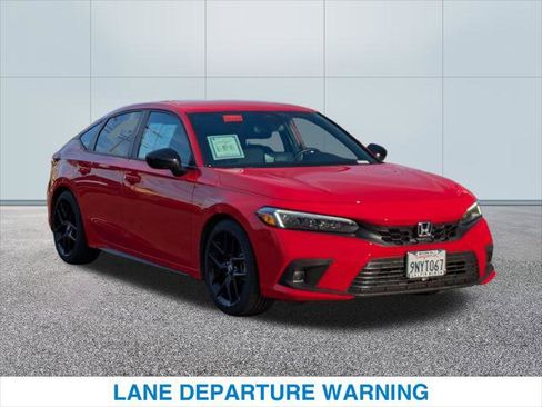 Used 2024 Honda Civic Sport image 4